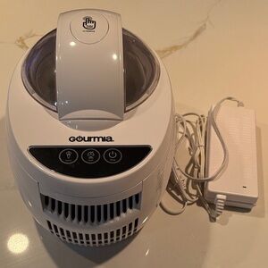 Gourmia White Ice Cream Maker